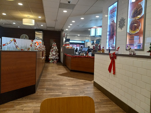 Photo of Wendy's - 11404 +, 11408 8th St, Dawson Creek, BC V1G 0A1